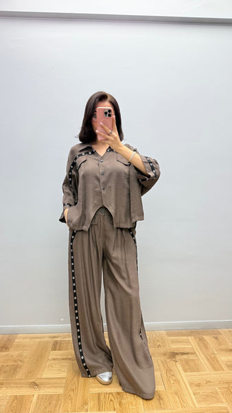 Tasarım Kuşgözlü Salaş Takım