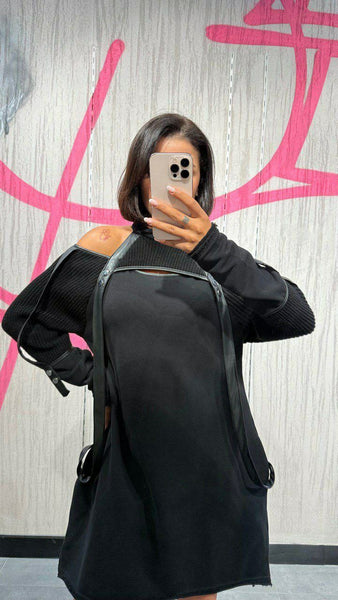 Tasarım Örme Boğaz Detaylı Elbise