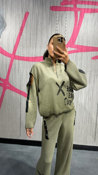 Tasarım Deri Detaylı Fitilli Takım