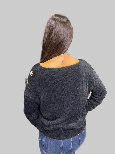 İthal Tasarım Broşlu Angora Kazak