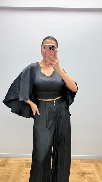 Tasarım Pelerin Croplu Takım