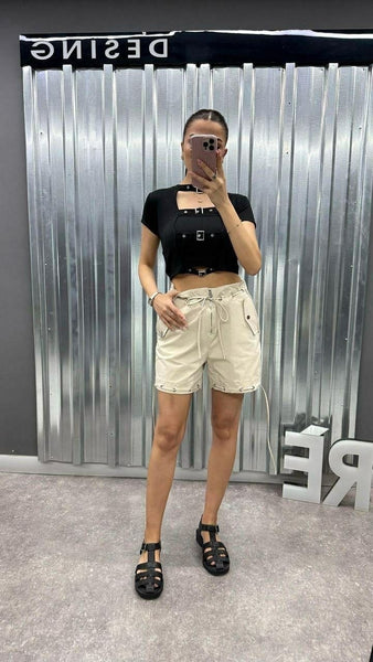 Tasarım Tokalı Crop