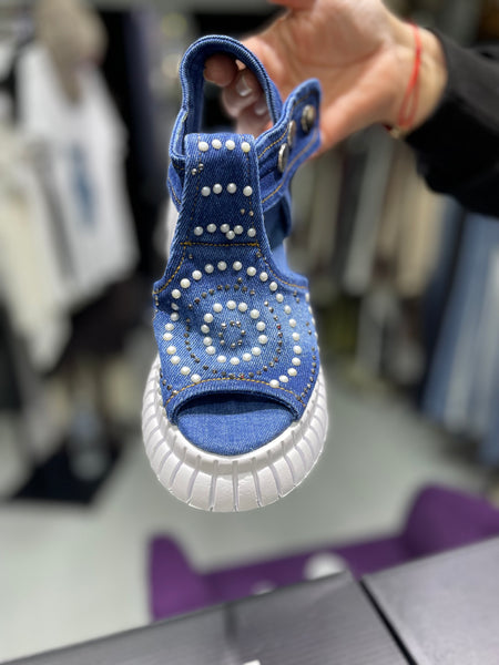 Tasarım İncili Denim Sandalet